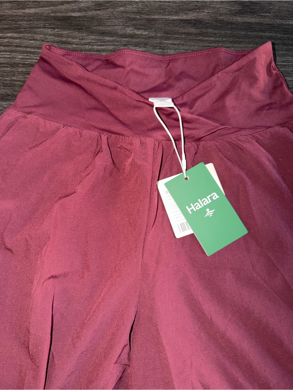 HALARA Women’s Breezeful high waist crossover quick dry resort pants